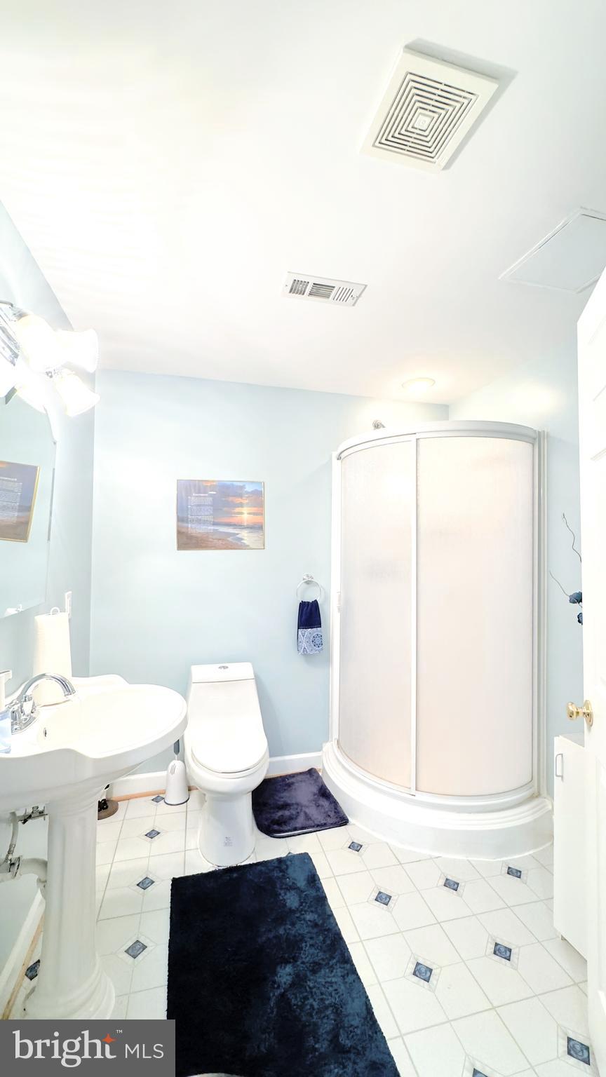 EARNSHAW ESTATES - Residential