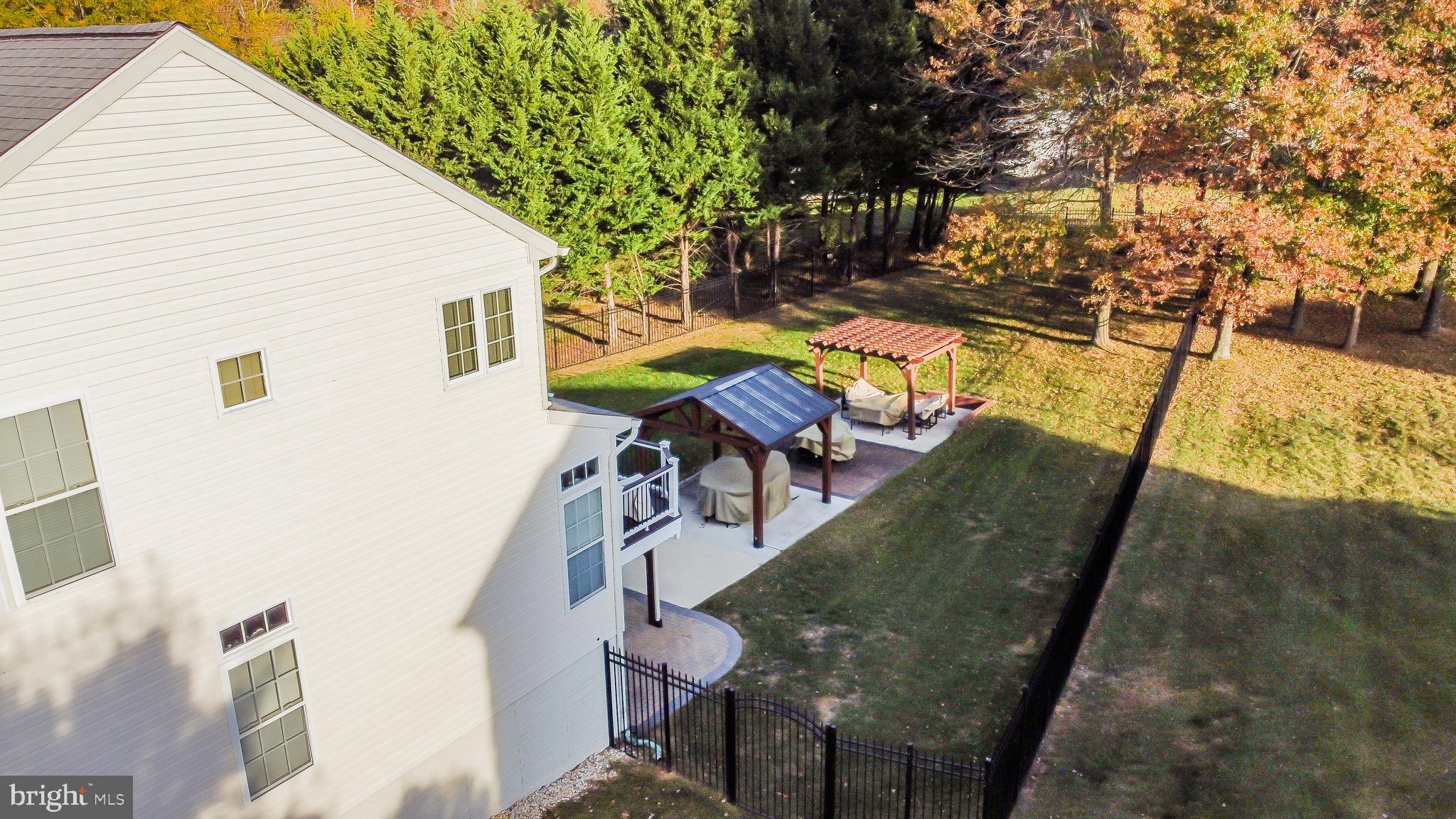 EARNSHAW ESTATES - Residential