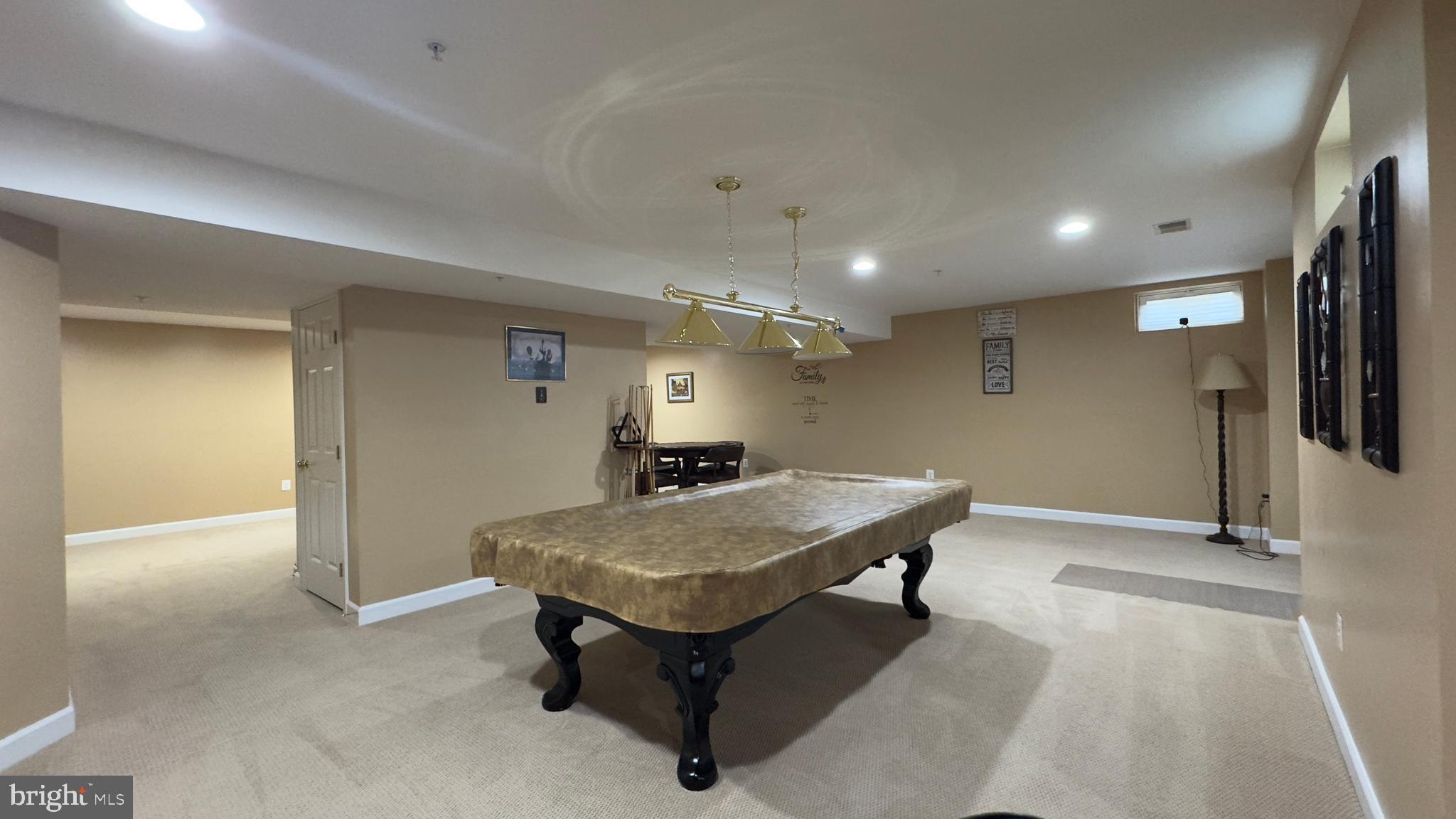 EARNSHAW ESTATES - Residential