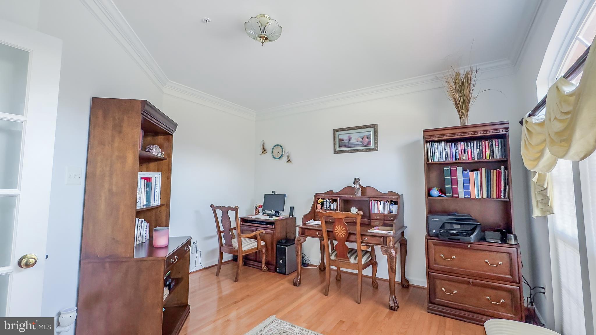 EARNSHAW ESTATES - Residential