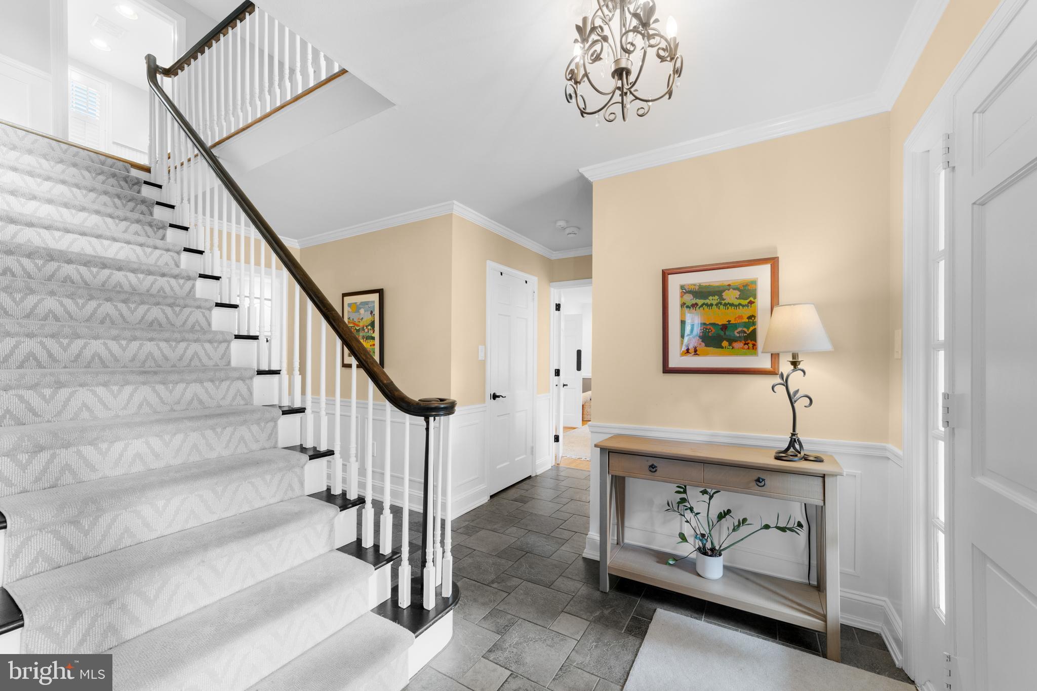 21 MILTON DRIVE
