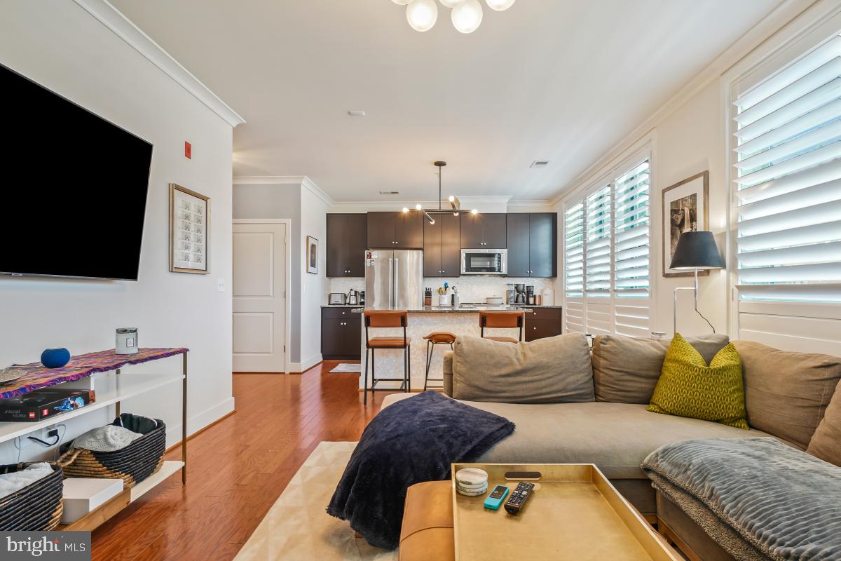 OLD TOWN COMMONS - Residential