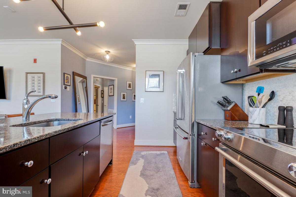 OLD TOWN COMMONS - Residential