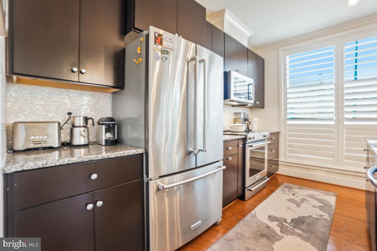 OLD TOWN COMMONS - Residential