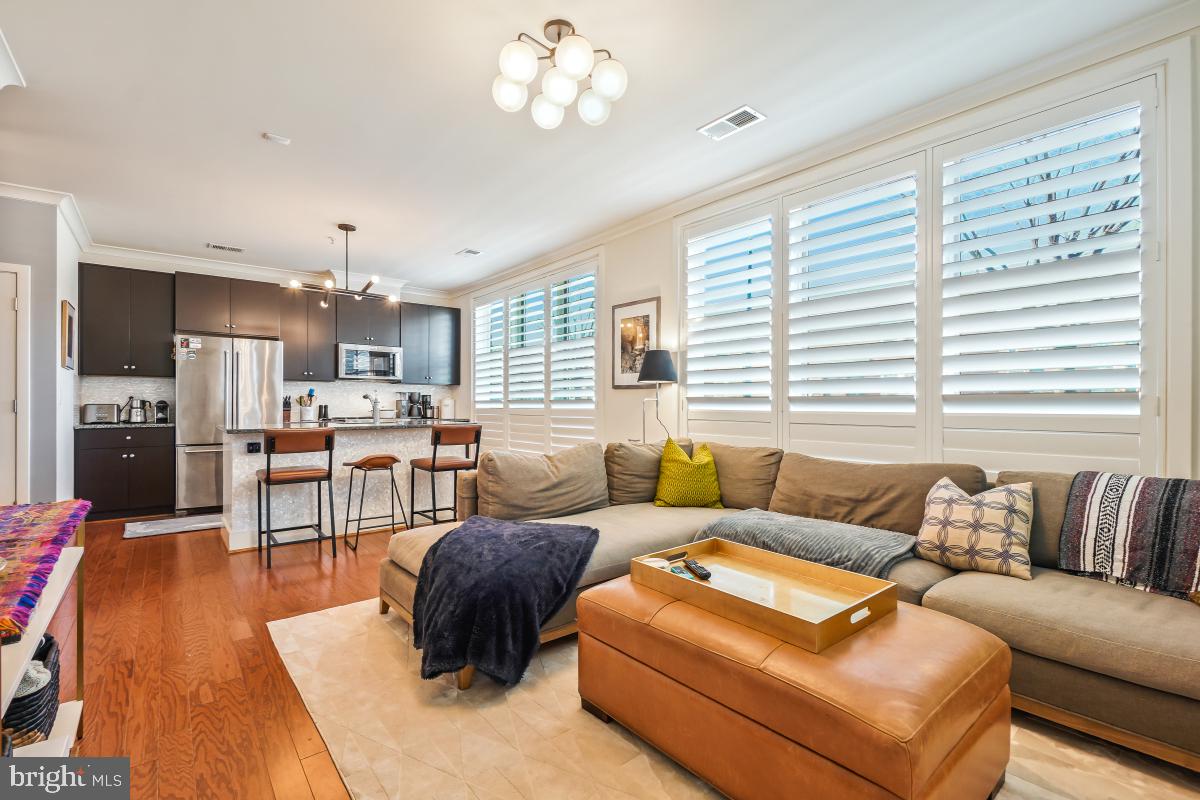 OLD TOWN COMMONS - Residential