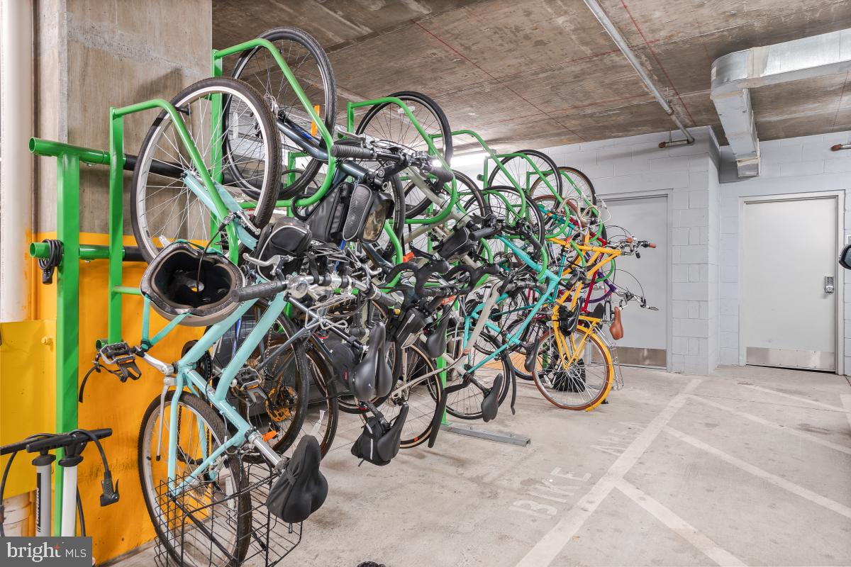 OLD TOWN COMMONS - Residential