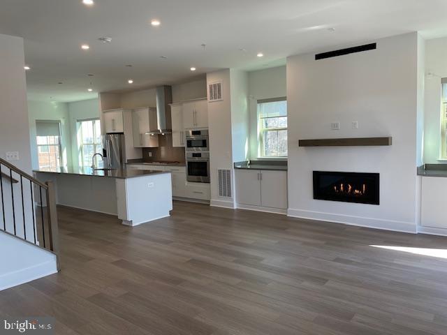 THE GROVE - Residential Lease