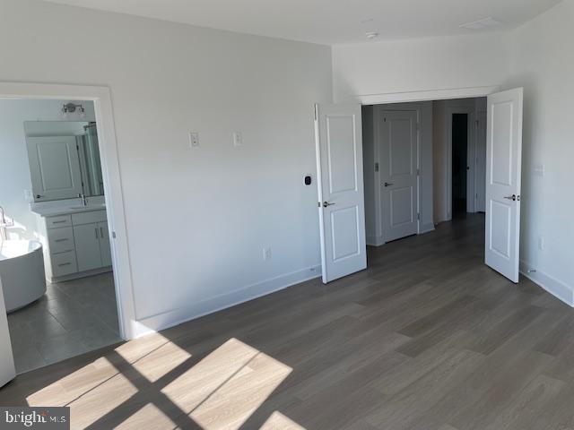 THE GROVE - Residential Lease