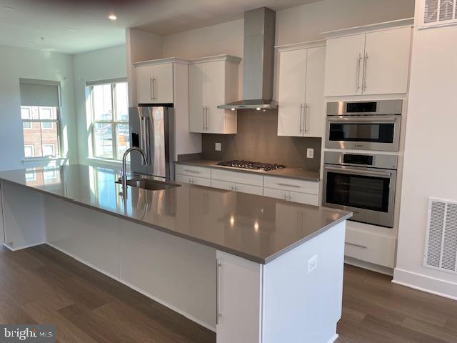 THE GROVE - Residential Lease