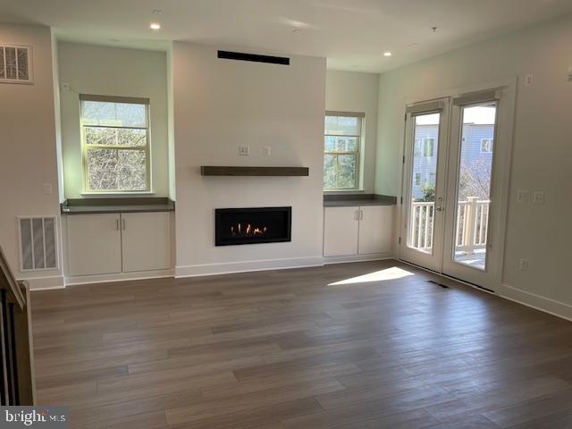 THE GROVE - Residential Lease