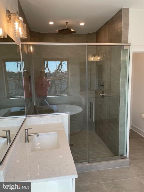 THE GROVE - Residential Lease