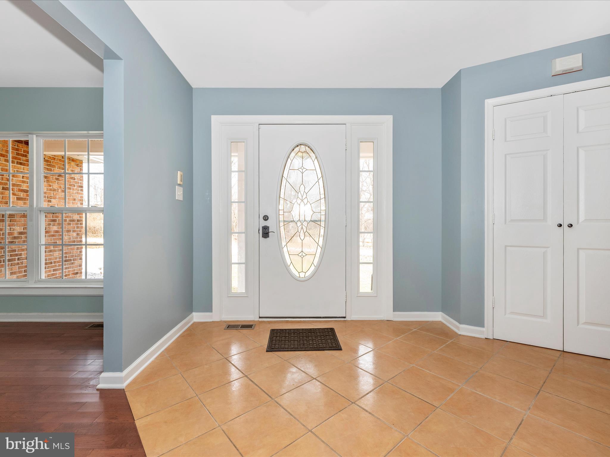 1223 PINEY BREEZE LANE