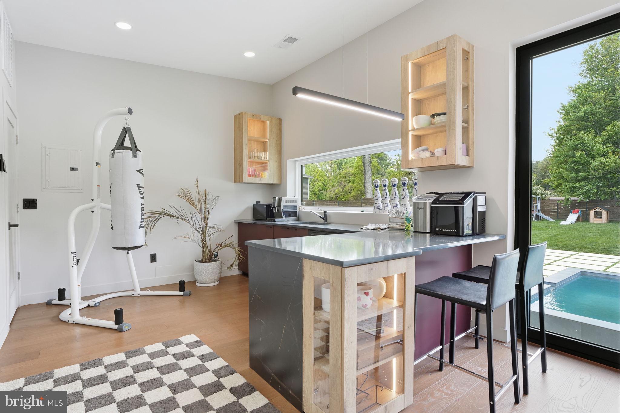 NON AVAILABLE - Residential