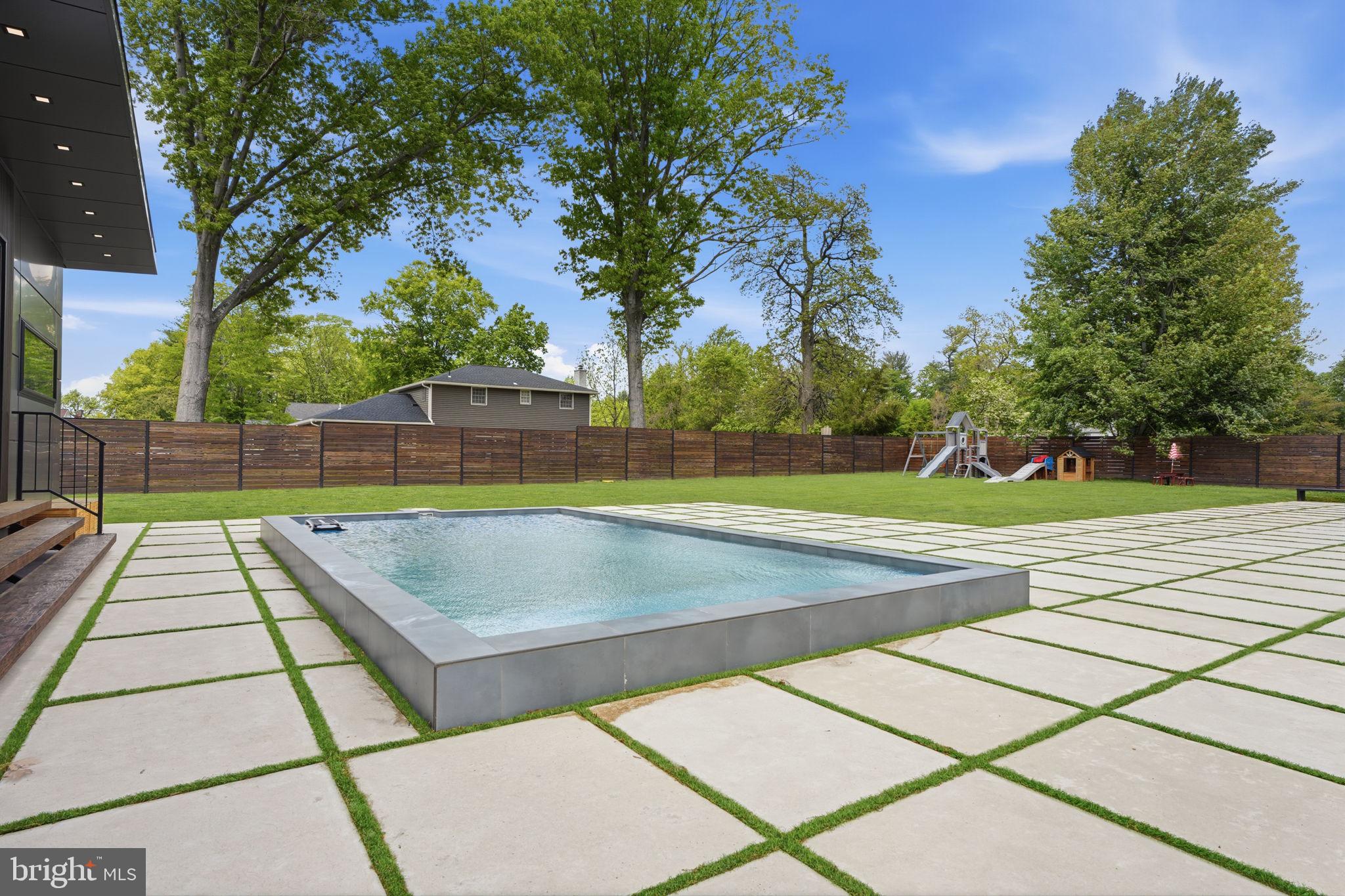 NON AVAILABLE - Residential