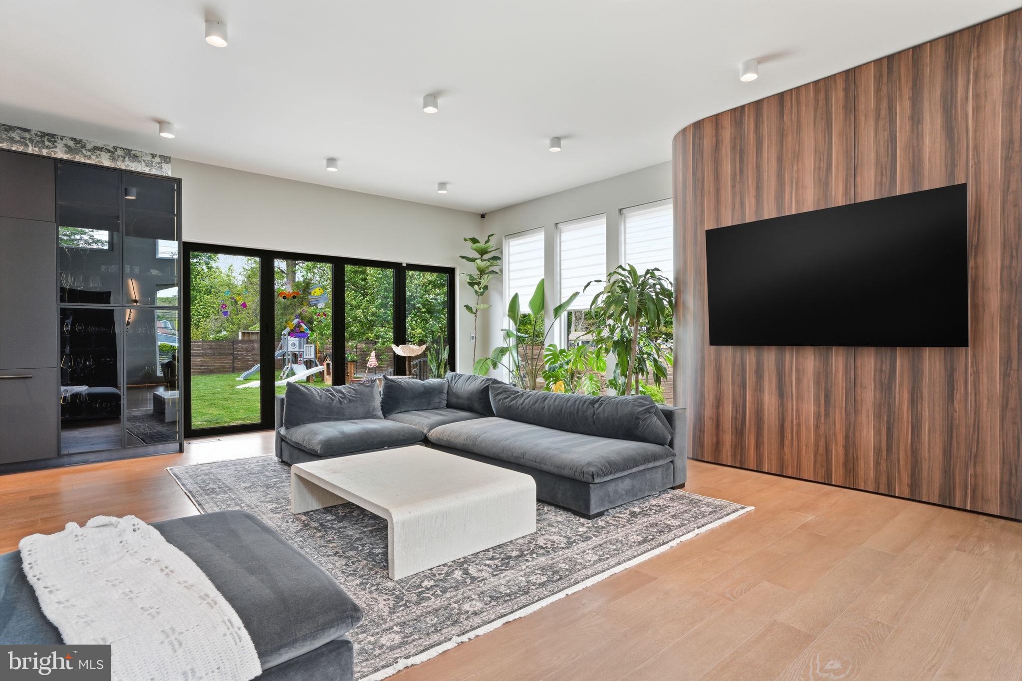 NON AVAILABLE - Residential