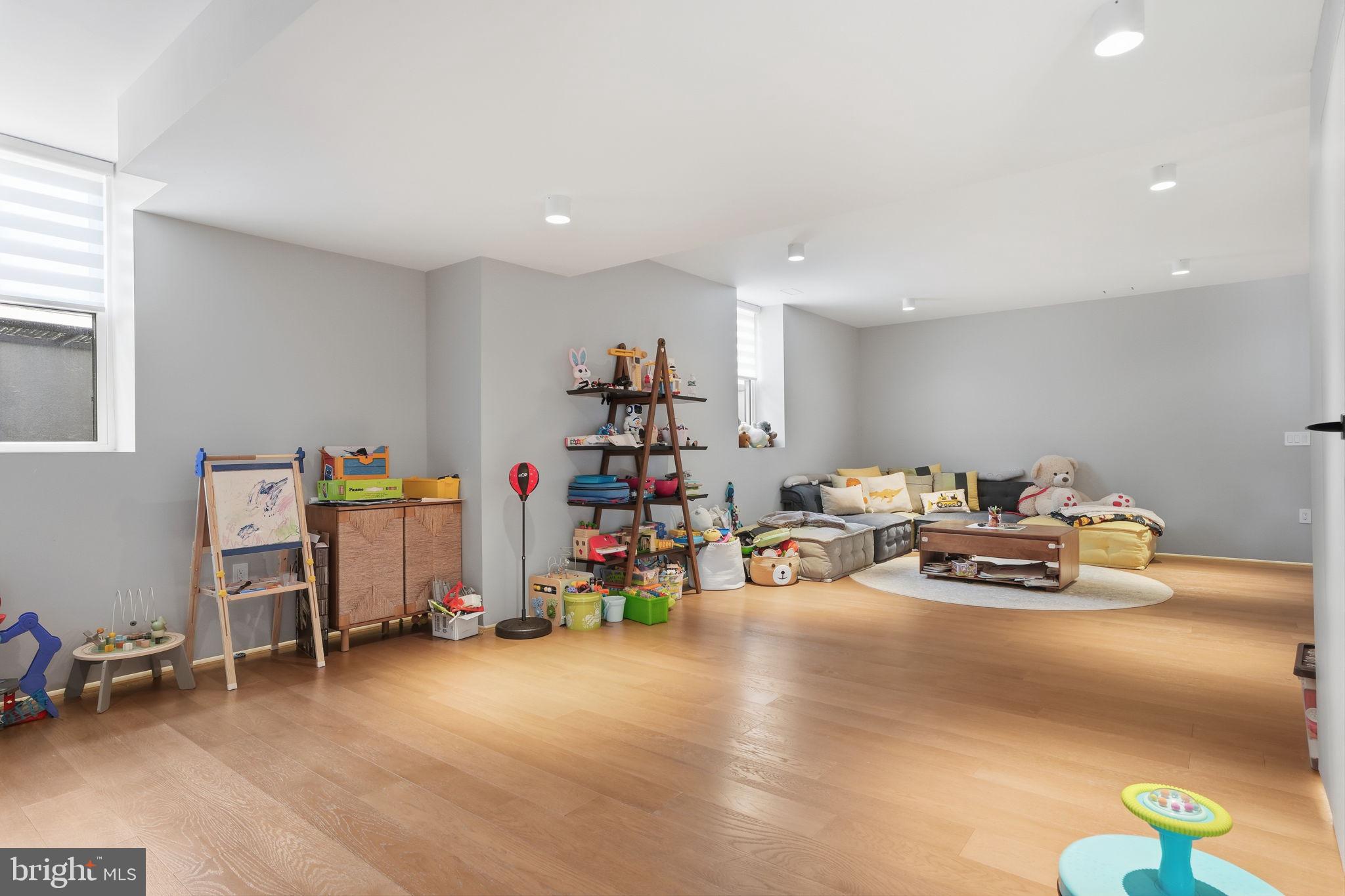 NON AVAILABLE - Residential