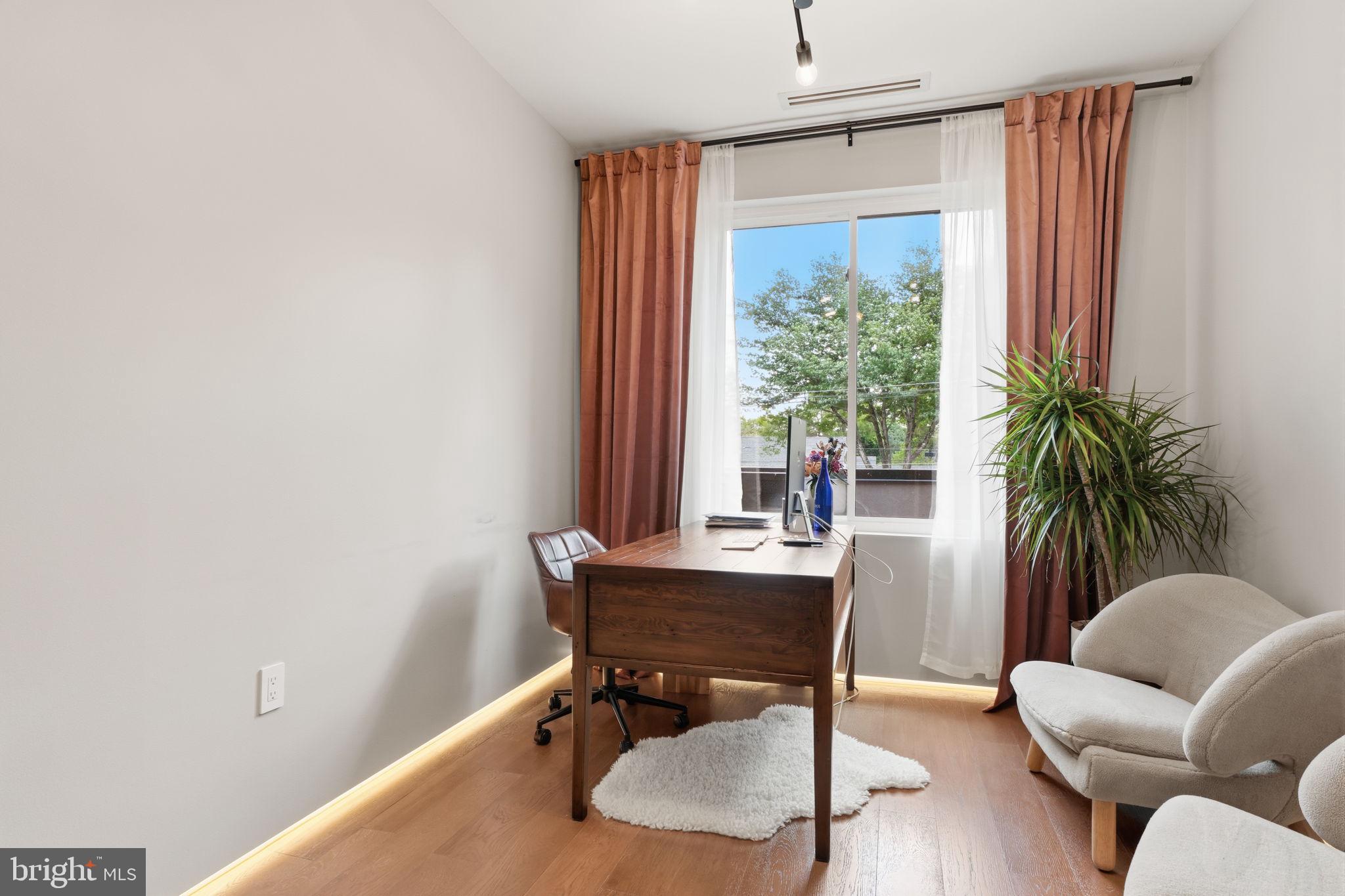 NON AVAILABLE - Residential