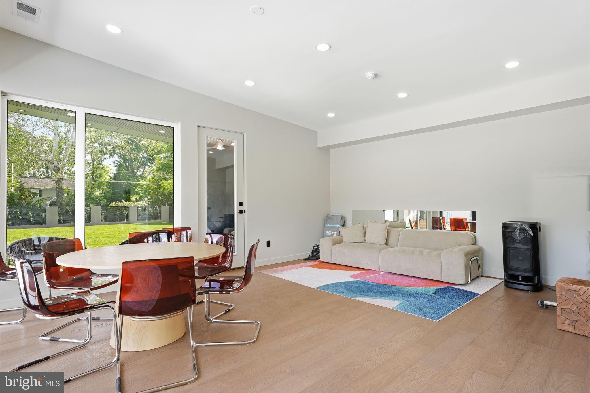 NON AVAILABLE - Residential