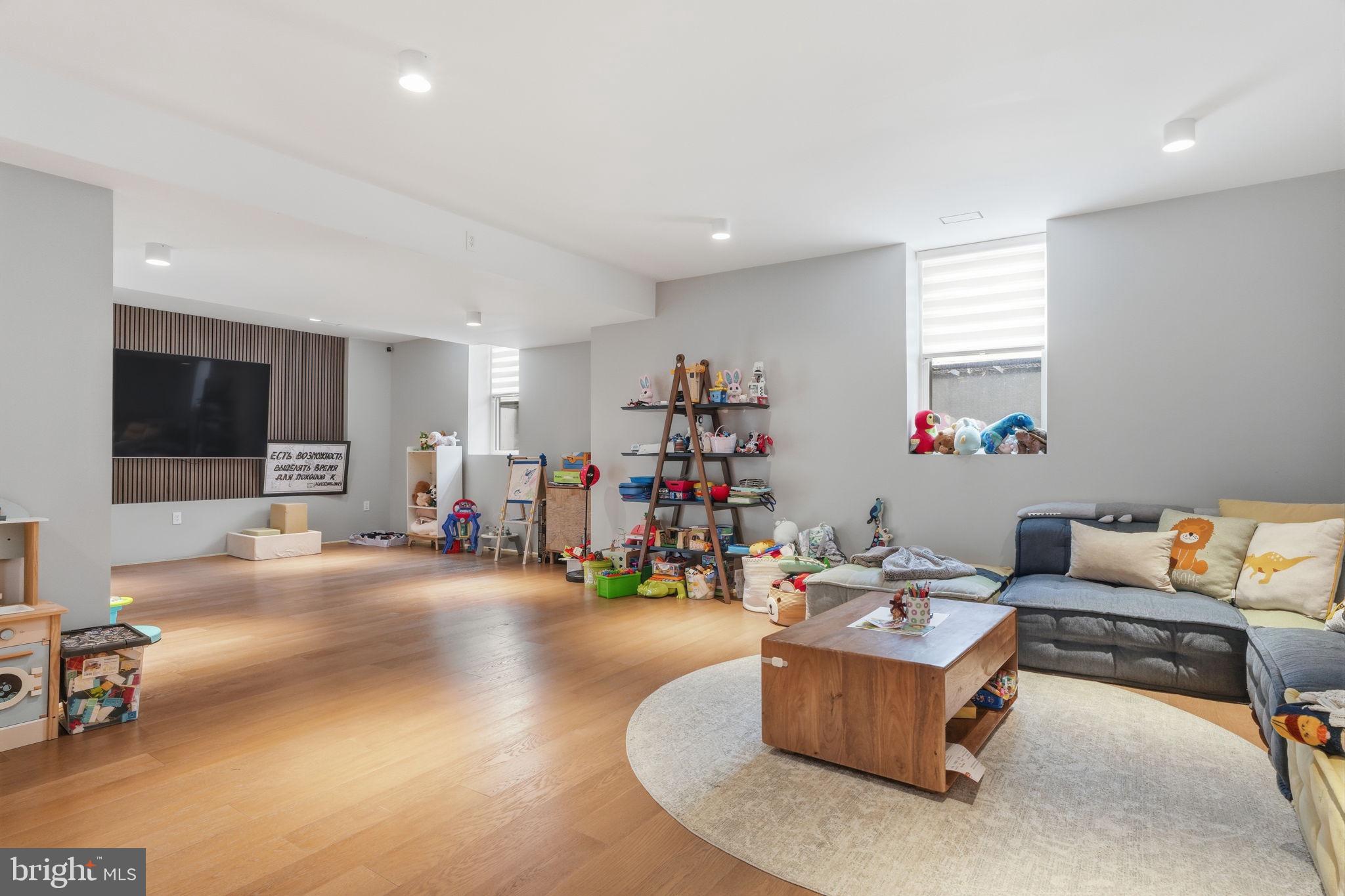 NON AVAILABLE - Residential