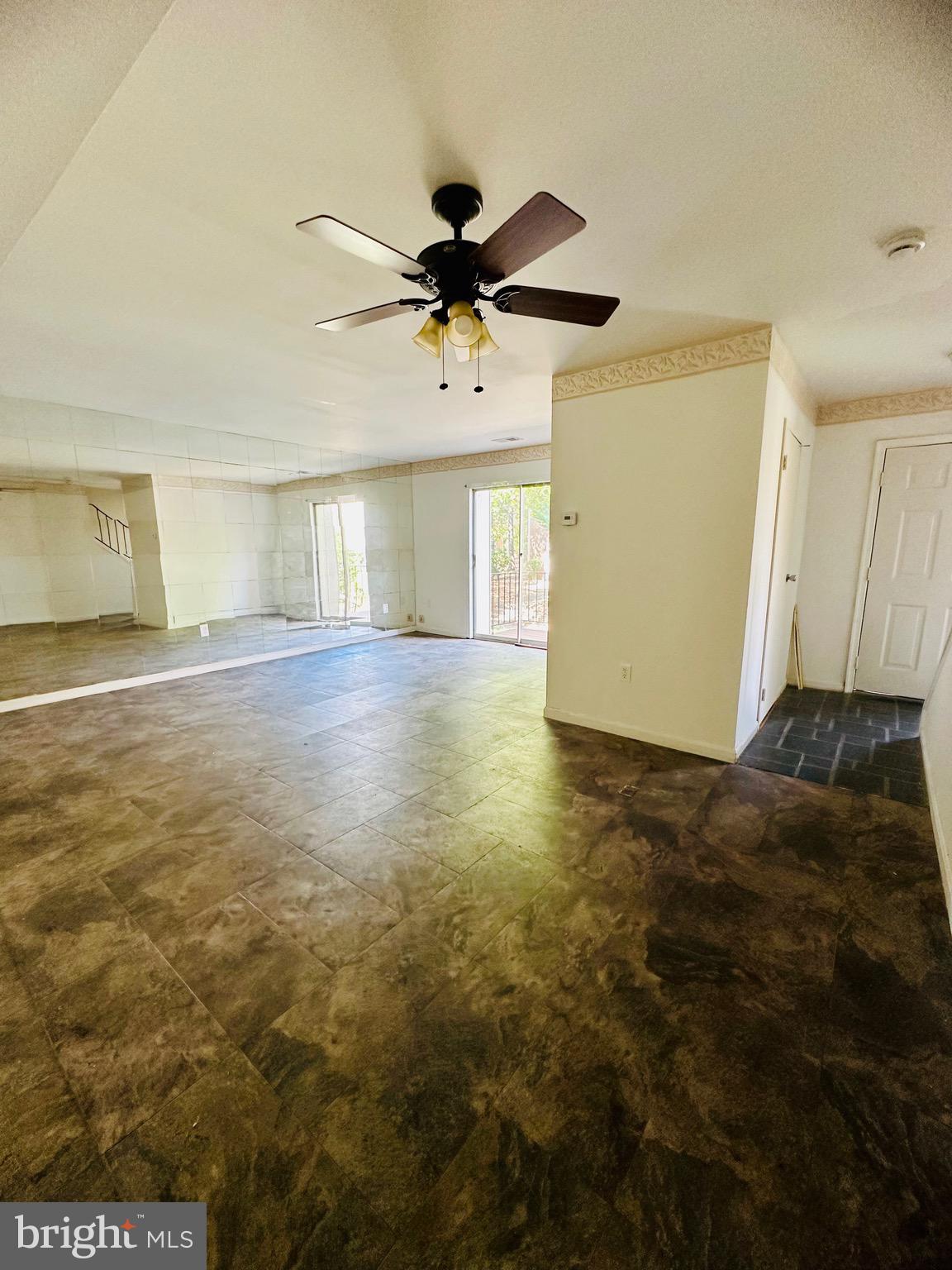 TERRACE TOWNHOUSES OF ANNANDALE - Residential