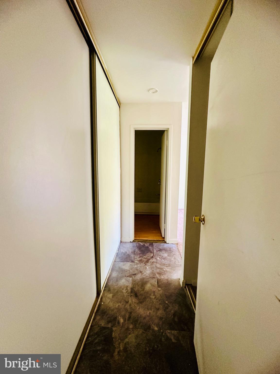 TERRACE TOWNHOUSES OF ANNANDALE - Residential