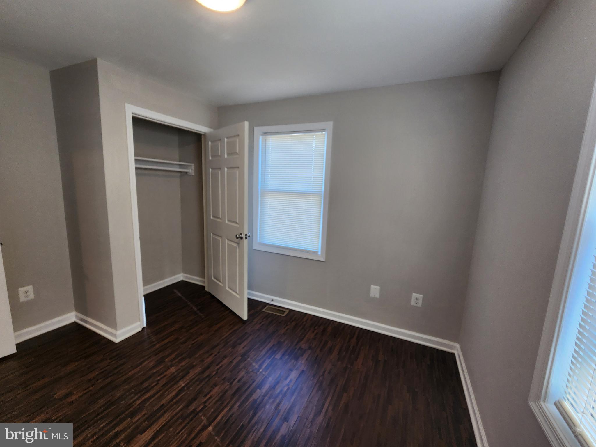 EDGEWATER - Residential Lease