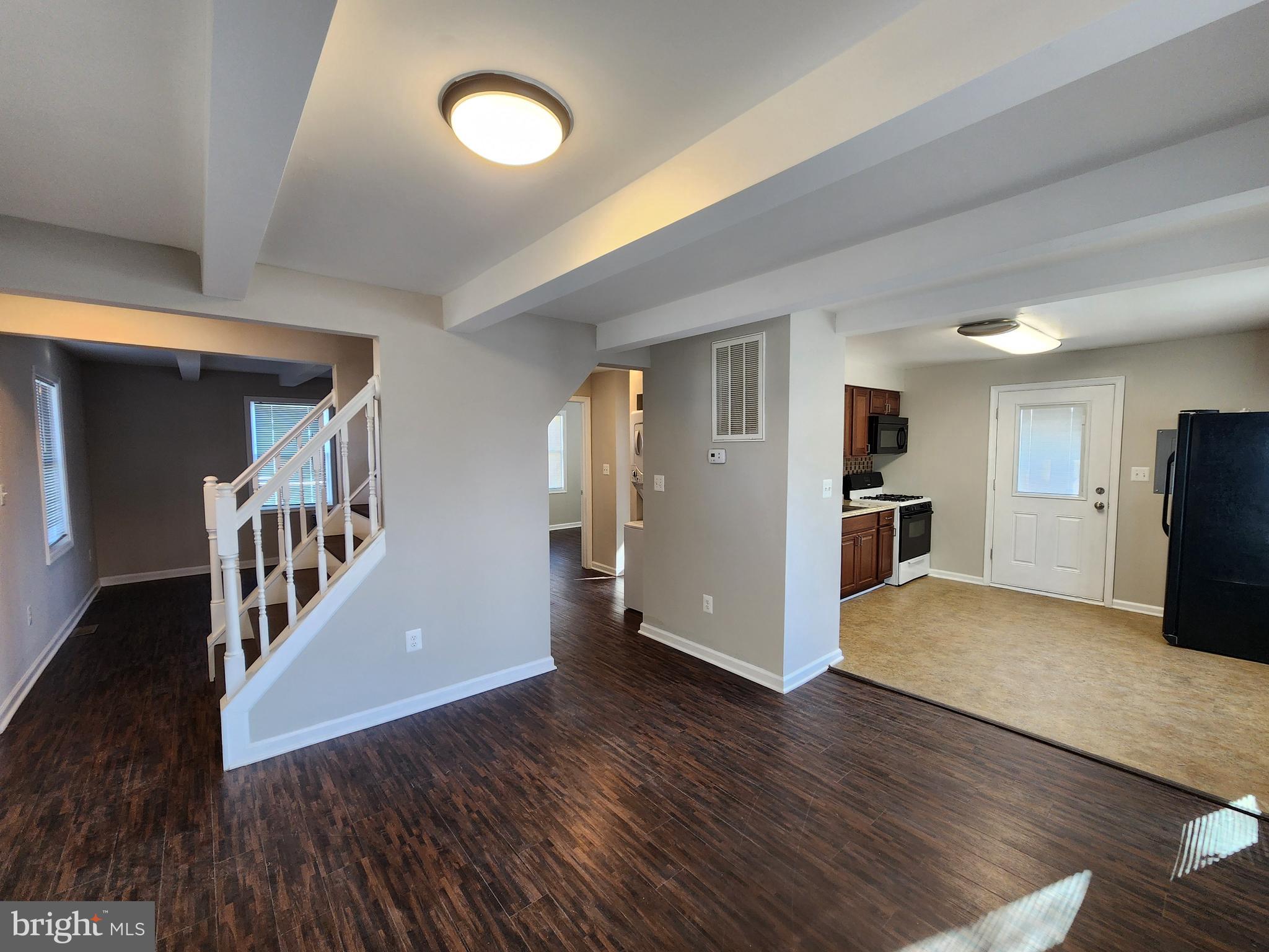 1737 EASTERN BOULEVARD