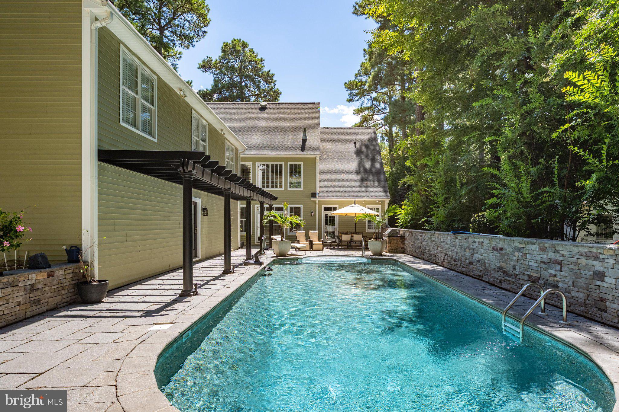 617 DOUGLAS ROAD