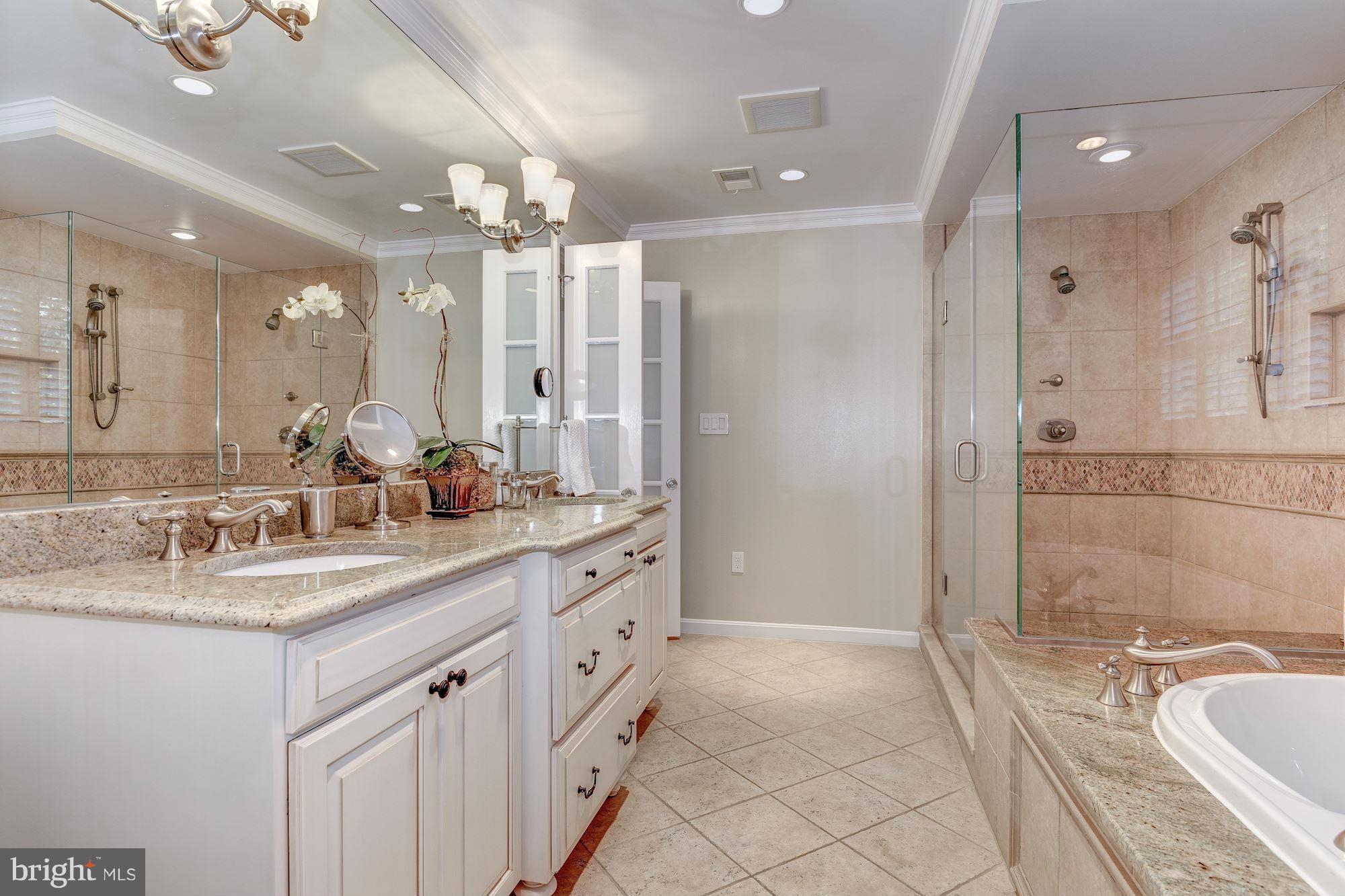 RIVER FALLS - Residential