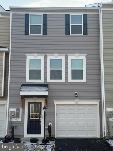 SOUTH BROOK - Residential Lease