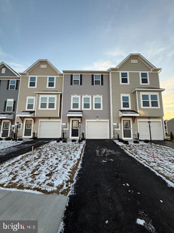 SOUTH BROOK - Residential Lease