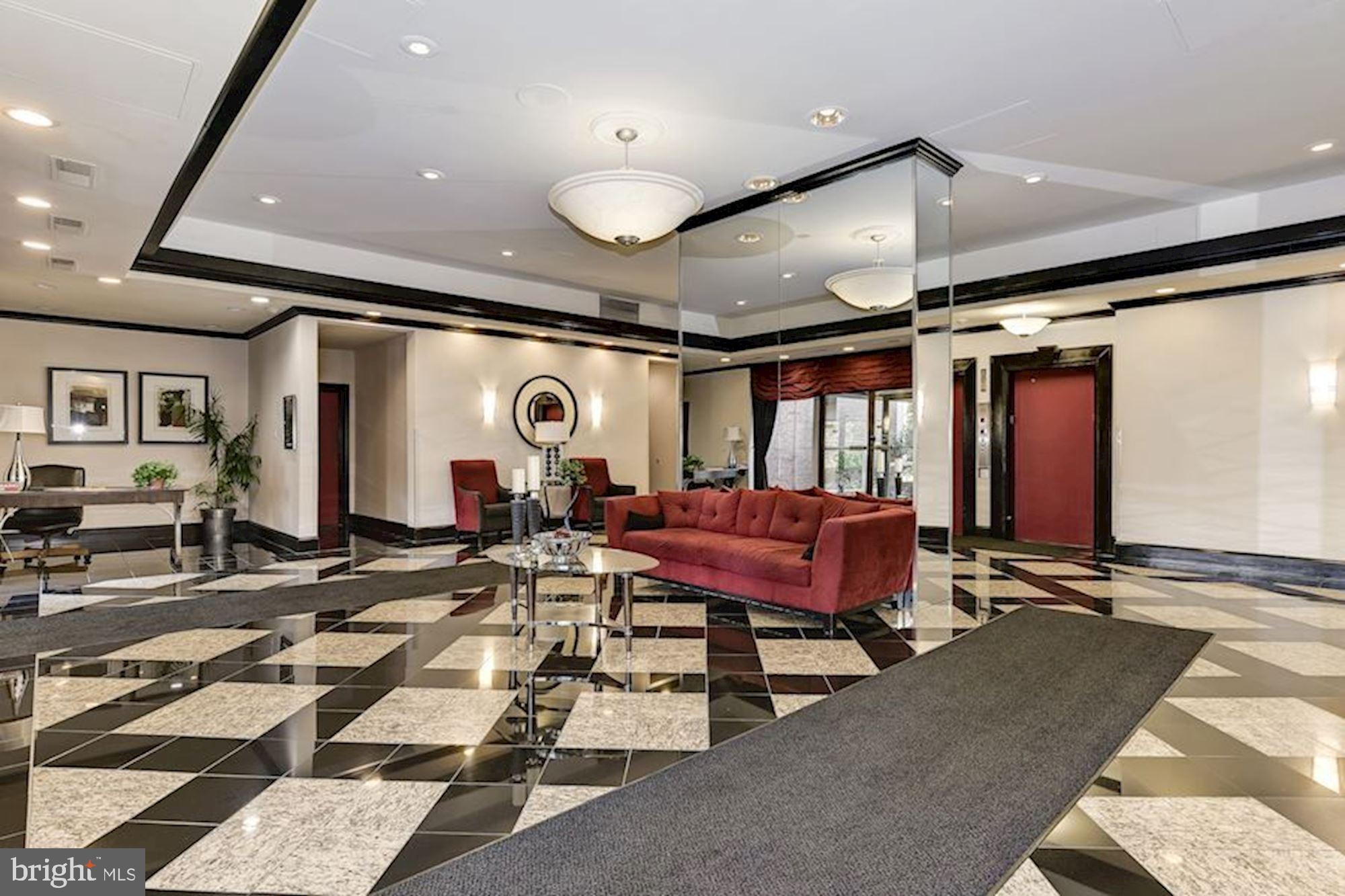 1220 BLAIR MILL ROAD 605