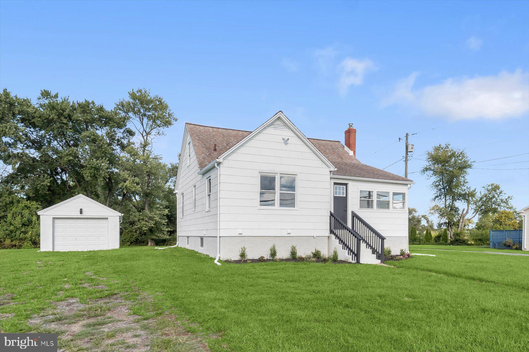 6521 RIDGE ROAD