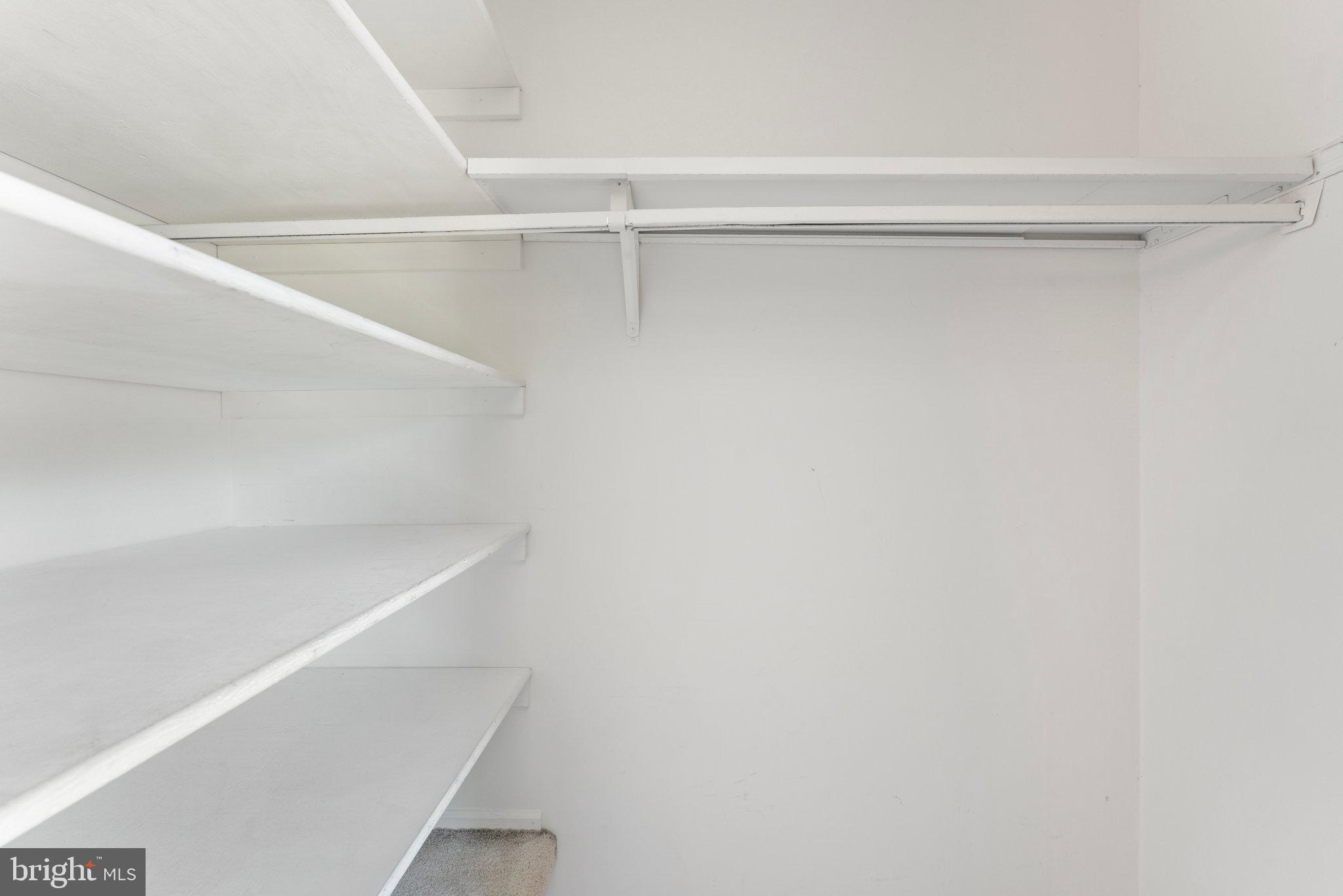 BURKE CENTRE - Residential Lease