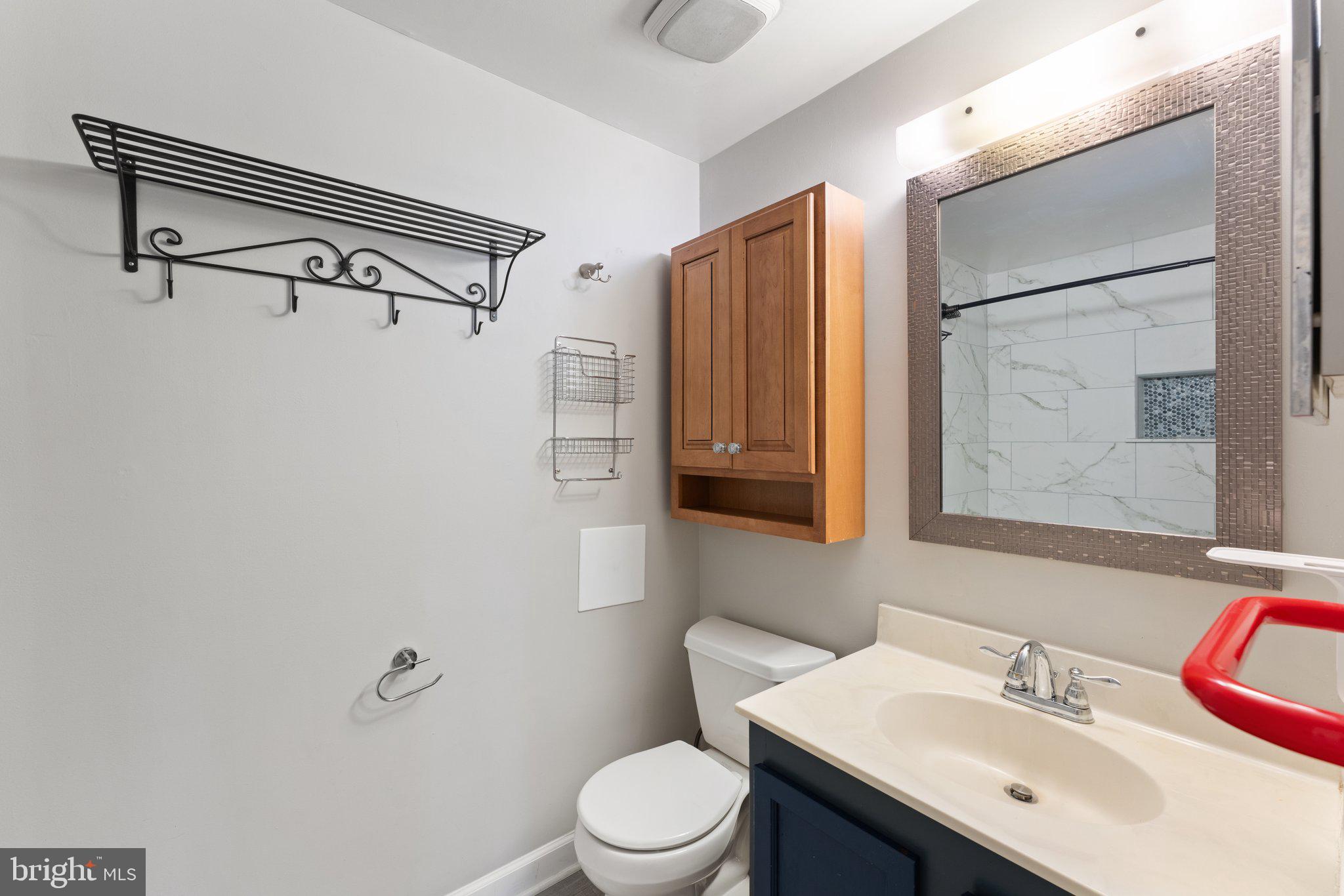 BURKE CENTRE - Residential Lease