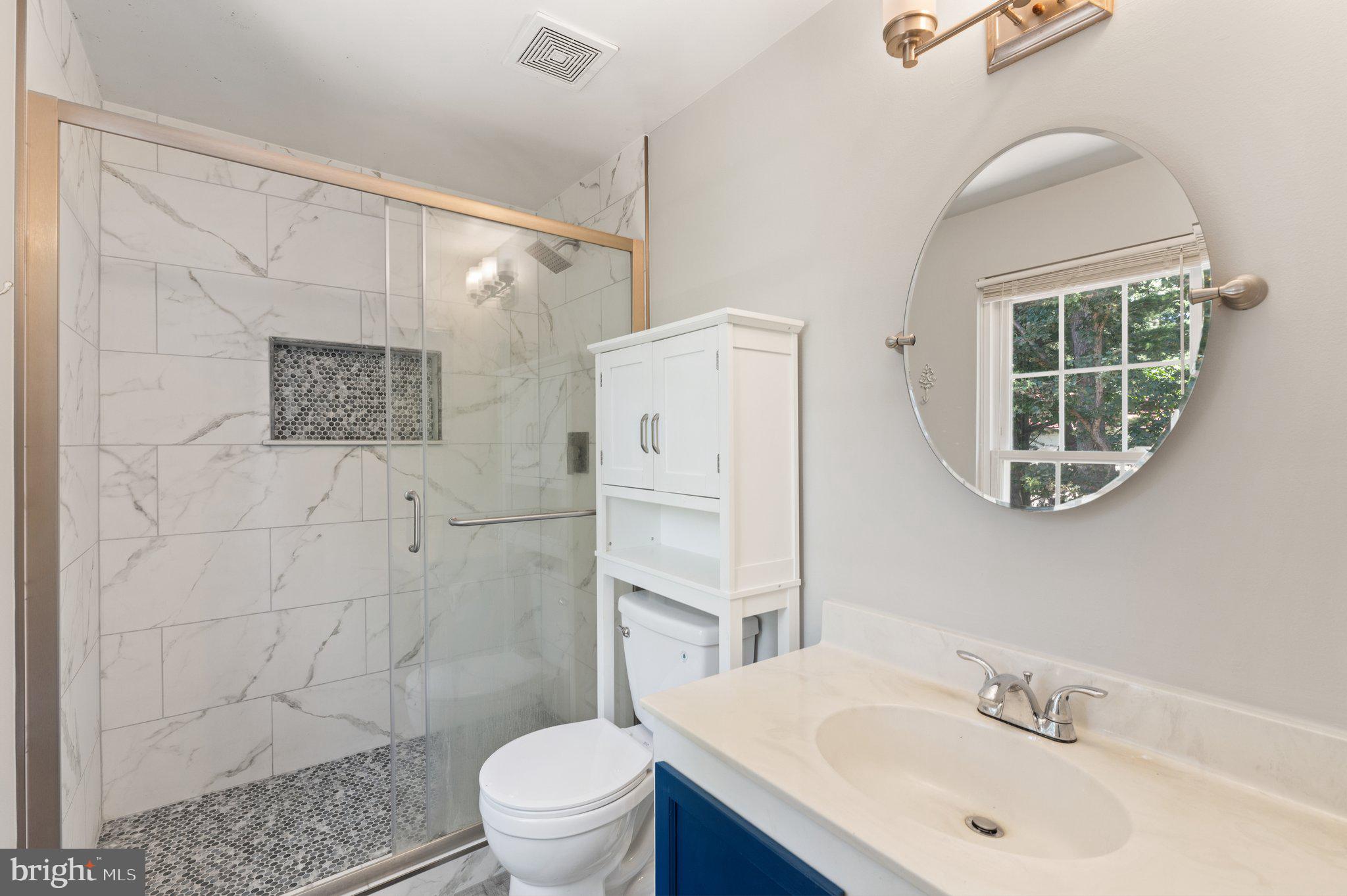 BURKE CENTRE - Residential Lease