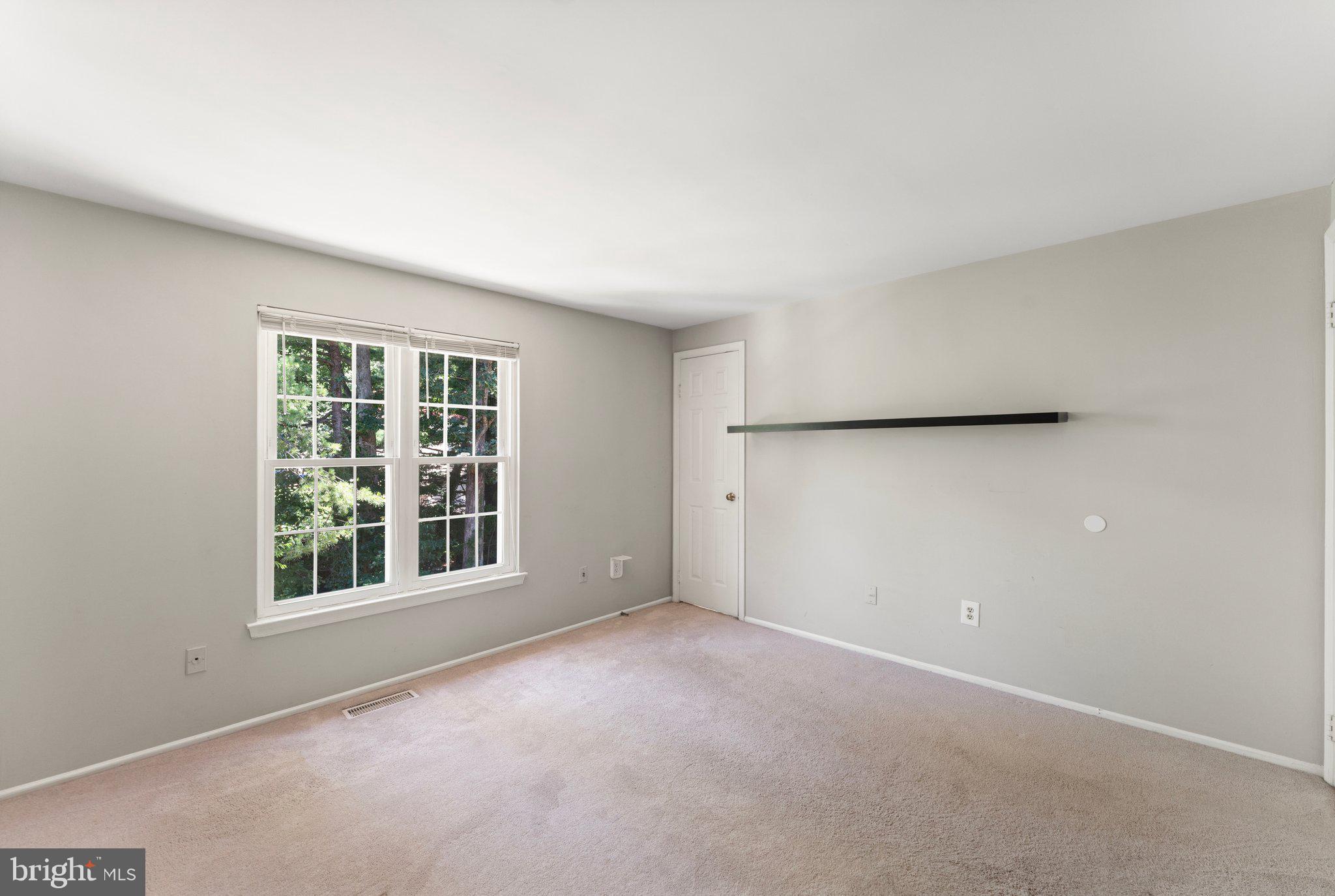 BURKE CENTRE - Residential Lease