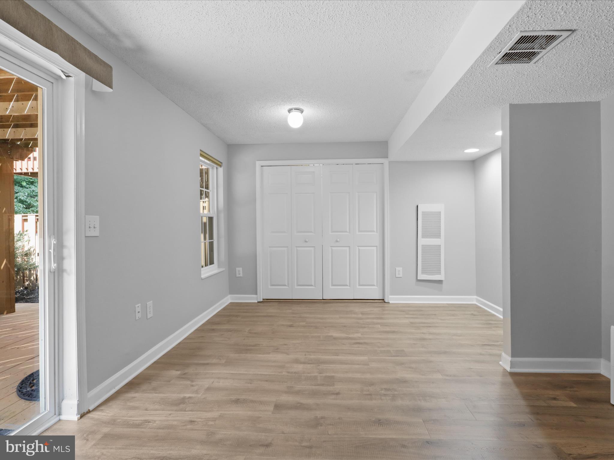 BURKE CENTRE - Residential Lease