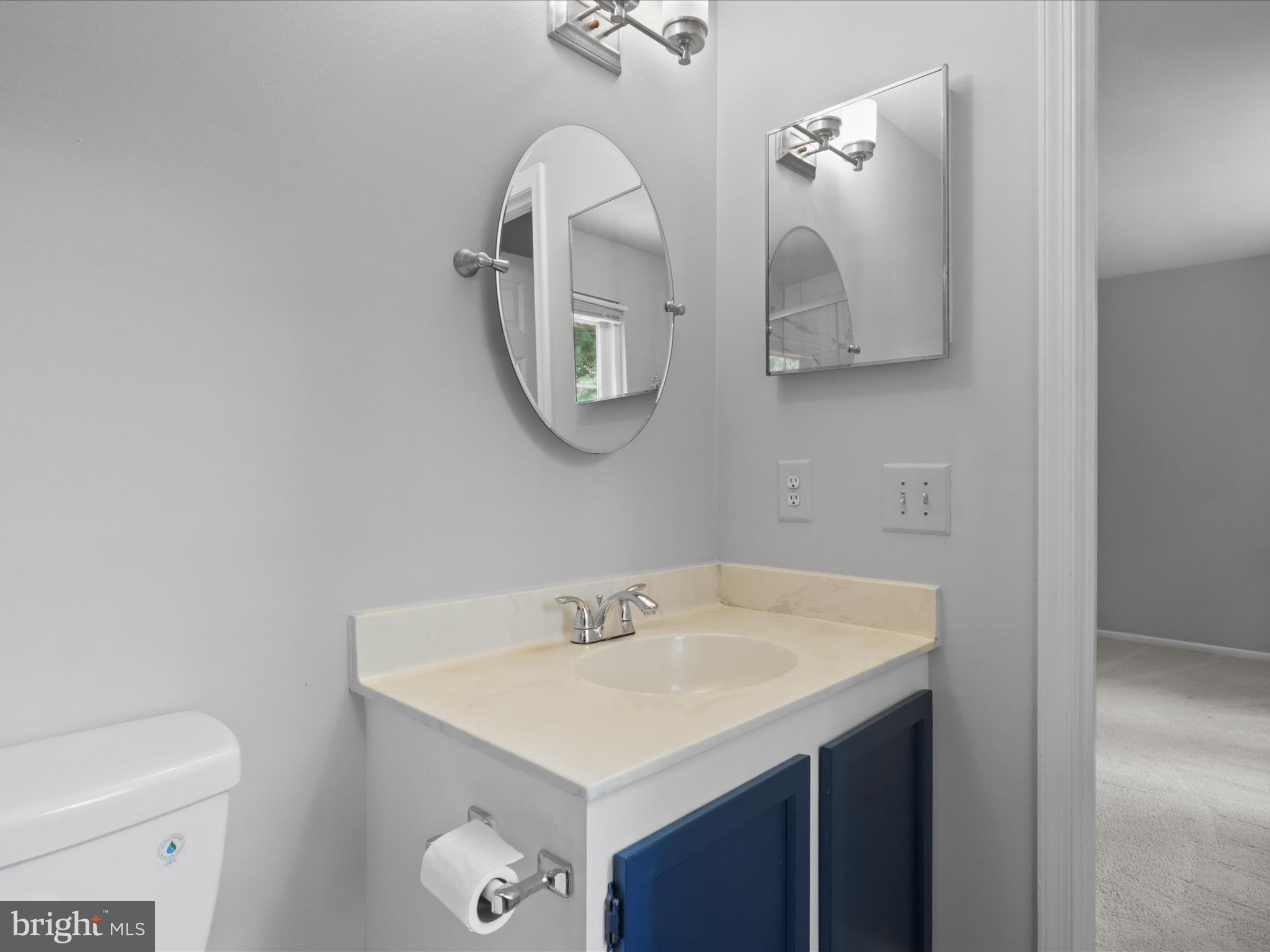 BURKE CENTRE - Residential Lease