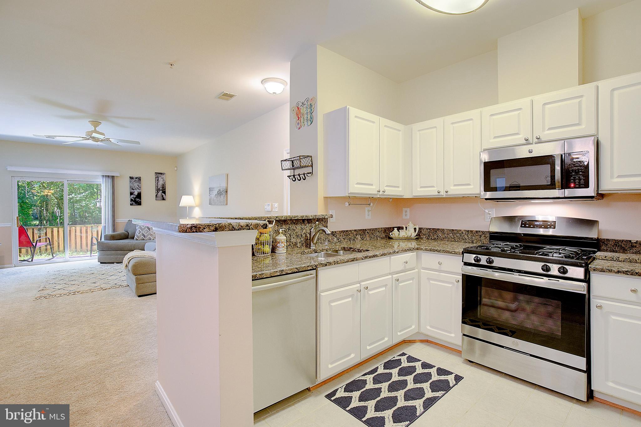 RUSSETT - Residential