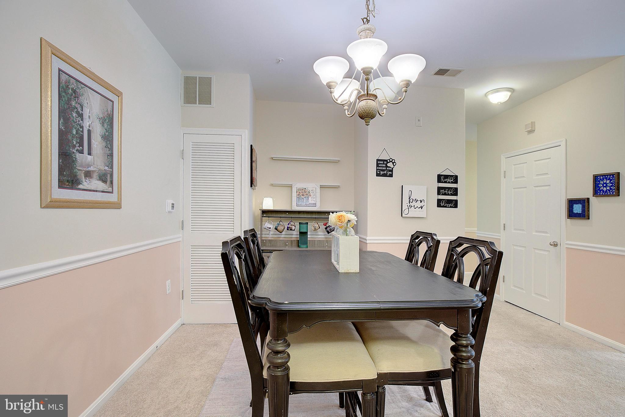 RUSSETT - Residential