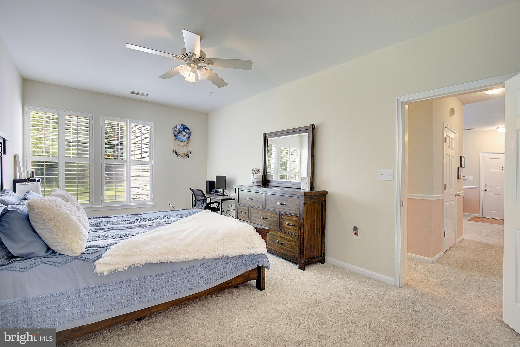 RUSSETT - Residential