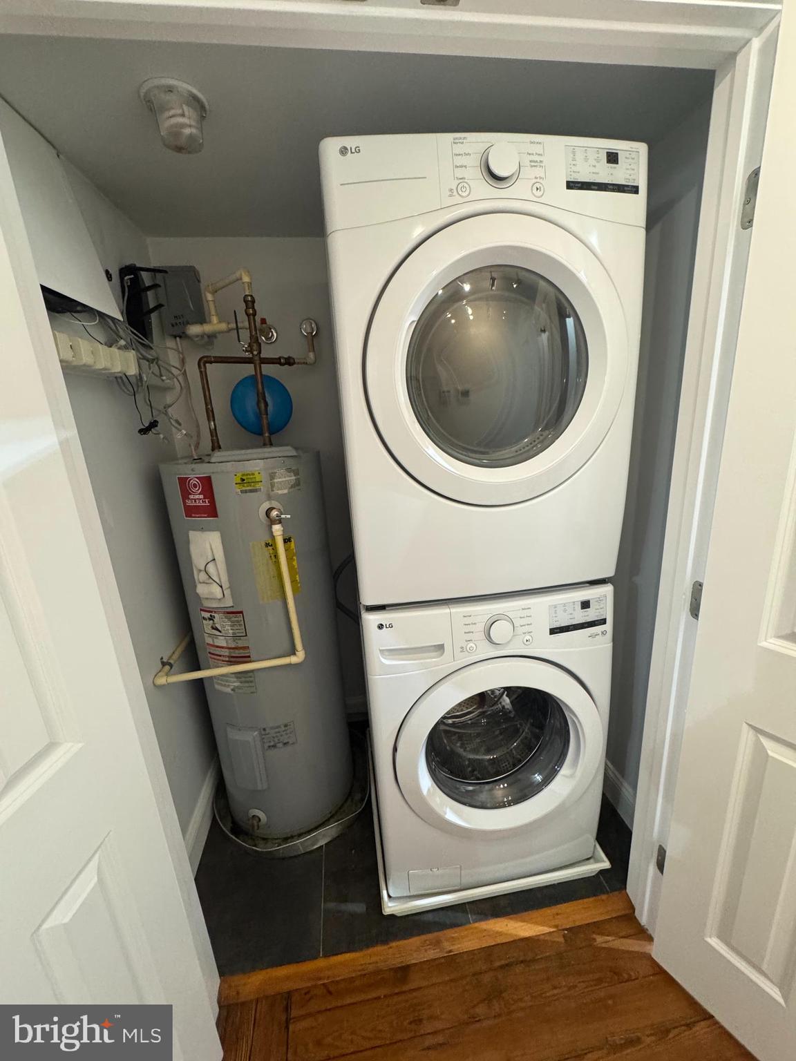 MOUNT VERNON PLACE HISTORIC DISTRICT - Residential Lease