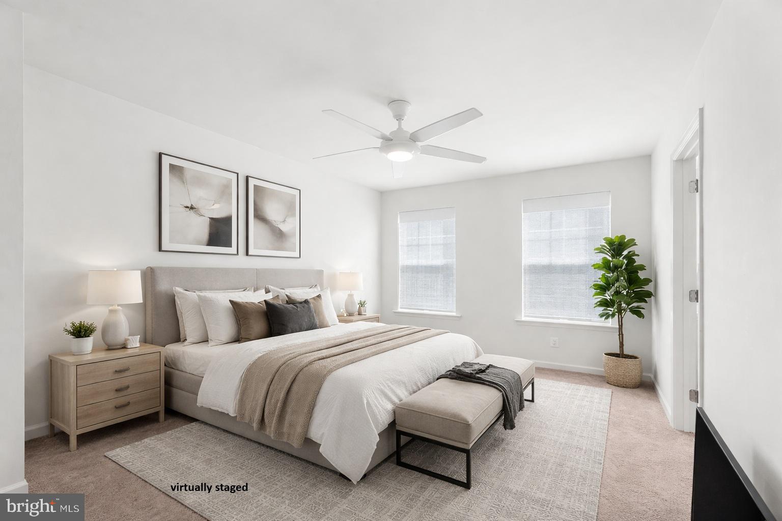 DEEP HARBOUR TOWN HOMES - Residential