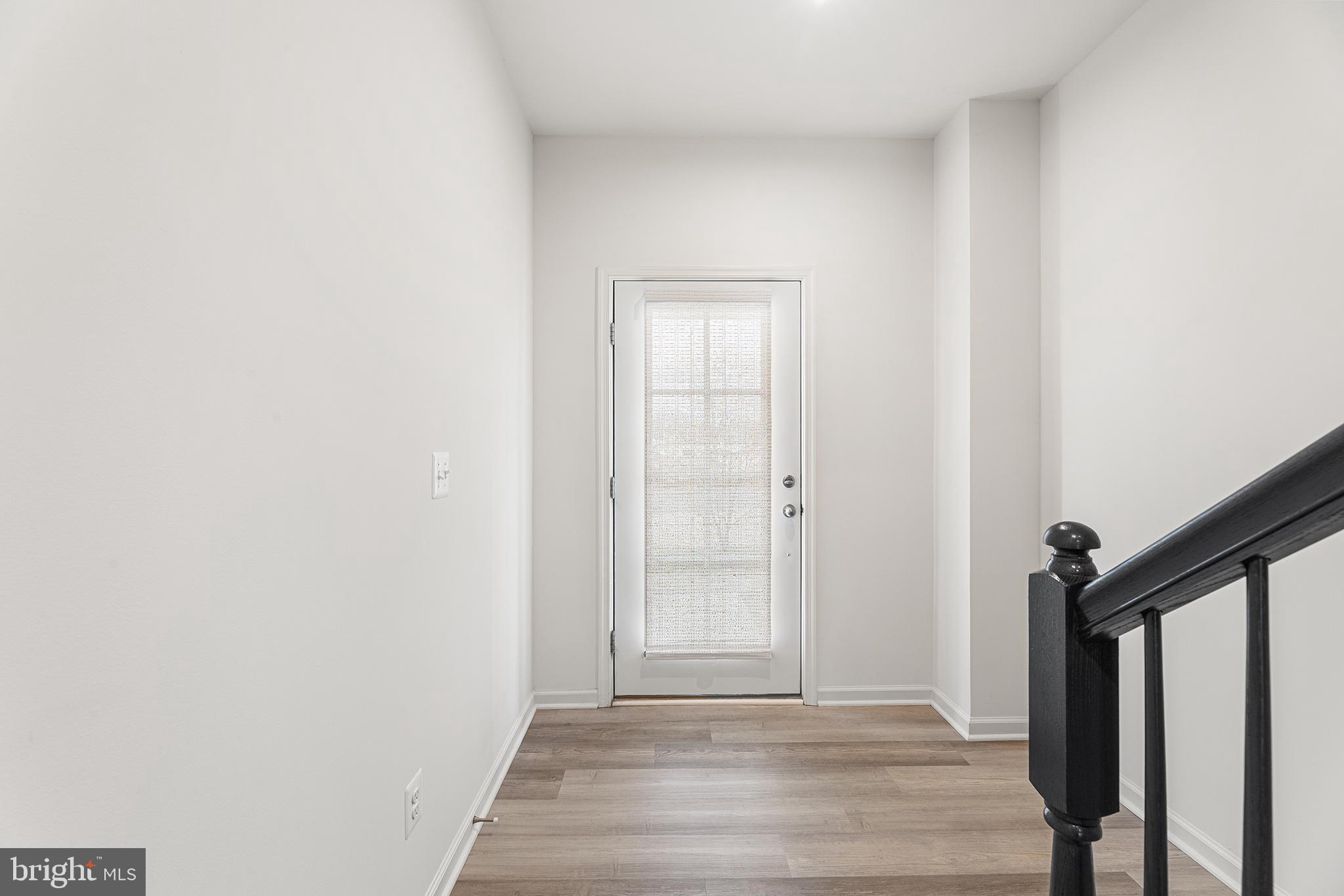 DEEP HARBOUR TOWN HOMES - Residential