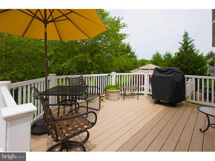 TRADITIONS AT LONGII - Residential