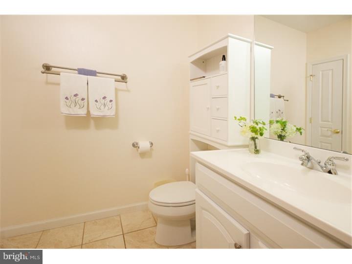 TRADITIONS AT LONGII - Residential