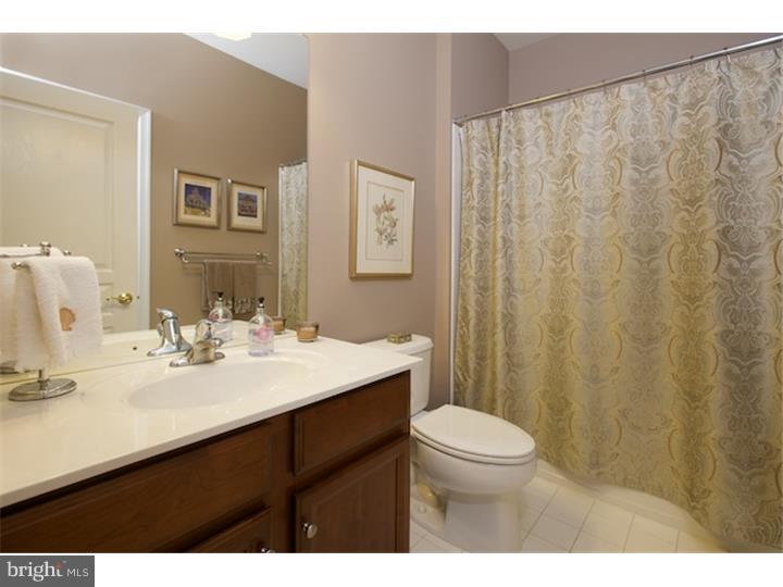 TRADITIONS AT LONGII - Residential