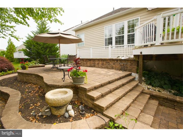 TRADITIONS AT LONGII - Residential