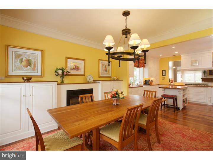 TRADITIONS AT LONGII - Residential